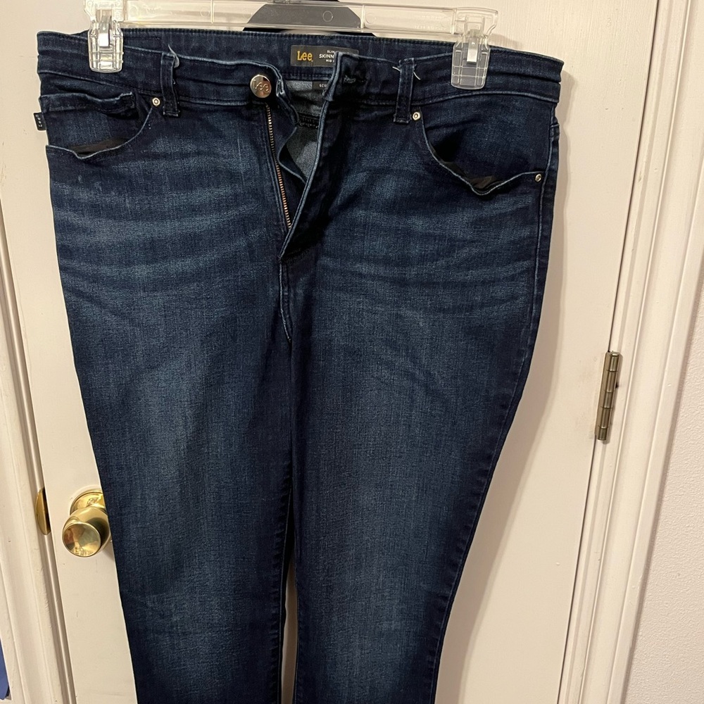 Lee Dark-Wash Skinny Jeans